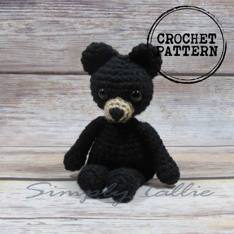 Black bear amigurumi crochet pattern.